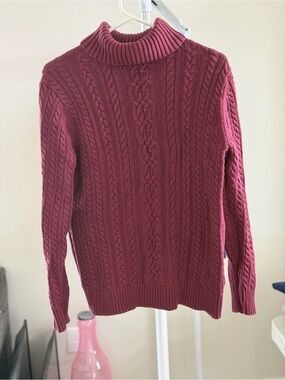 Amazon Essentials Women's Cable Turtleneck Sweater - Wine